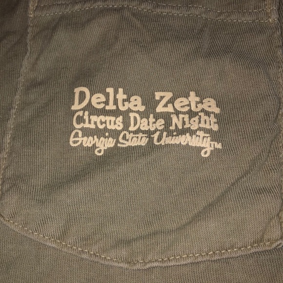 Delta Zeta T shirt - Picture 2 of 2